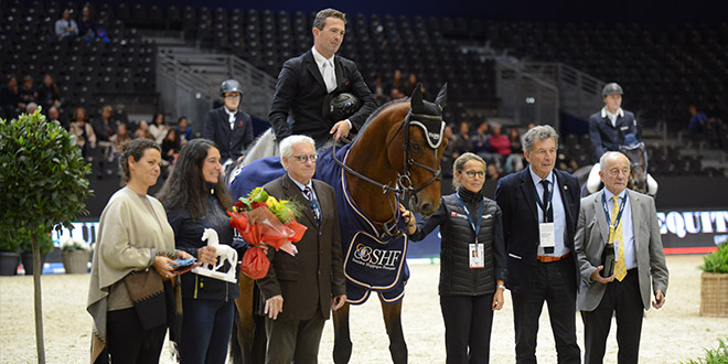 Atome des Etisses remporte le Championnat SHF 6 ans sous la selle de Laurent Goffinet (© Xavier Boudon)